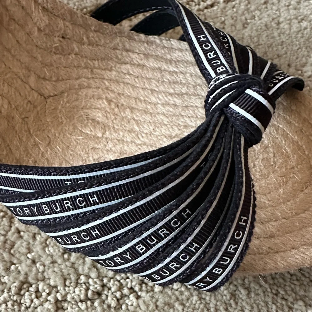 NEW Tory Burch Ribbon Strappy Wedge Espadrille Platform Sandals Navy Cream Tan 9
